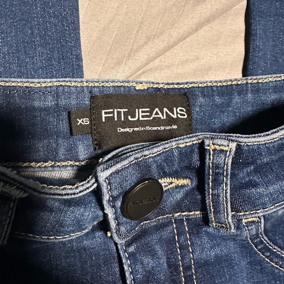 Fitjeans Dark Blue - Picture 2 of 4